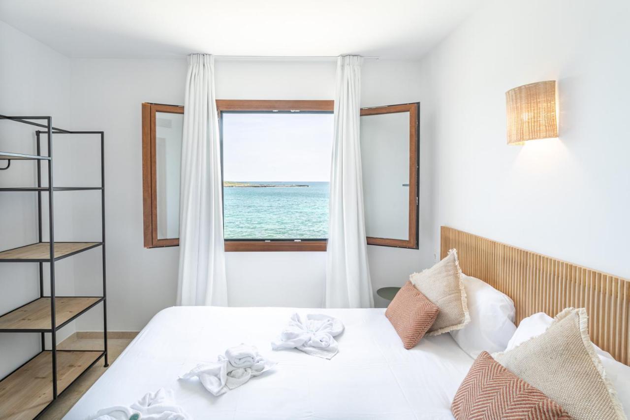 Beachfront Holiday Apartment Lotja 7 - Grupo Berna Colonia de Sant Jordi Exterior foto