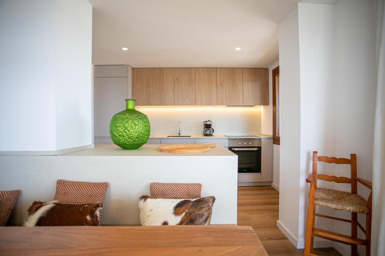 Beachfront Holiday Apartment Lotja 7 - Grupo Berna Colonia de Sant Jordi Exterior foto